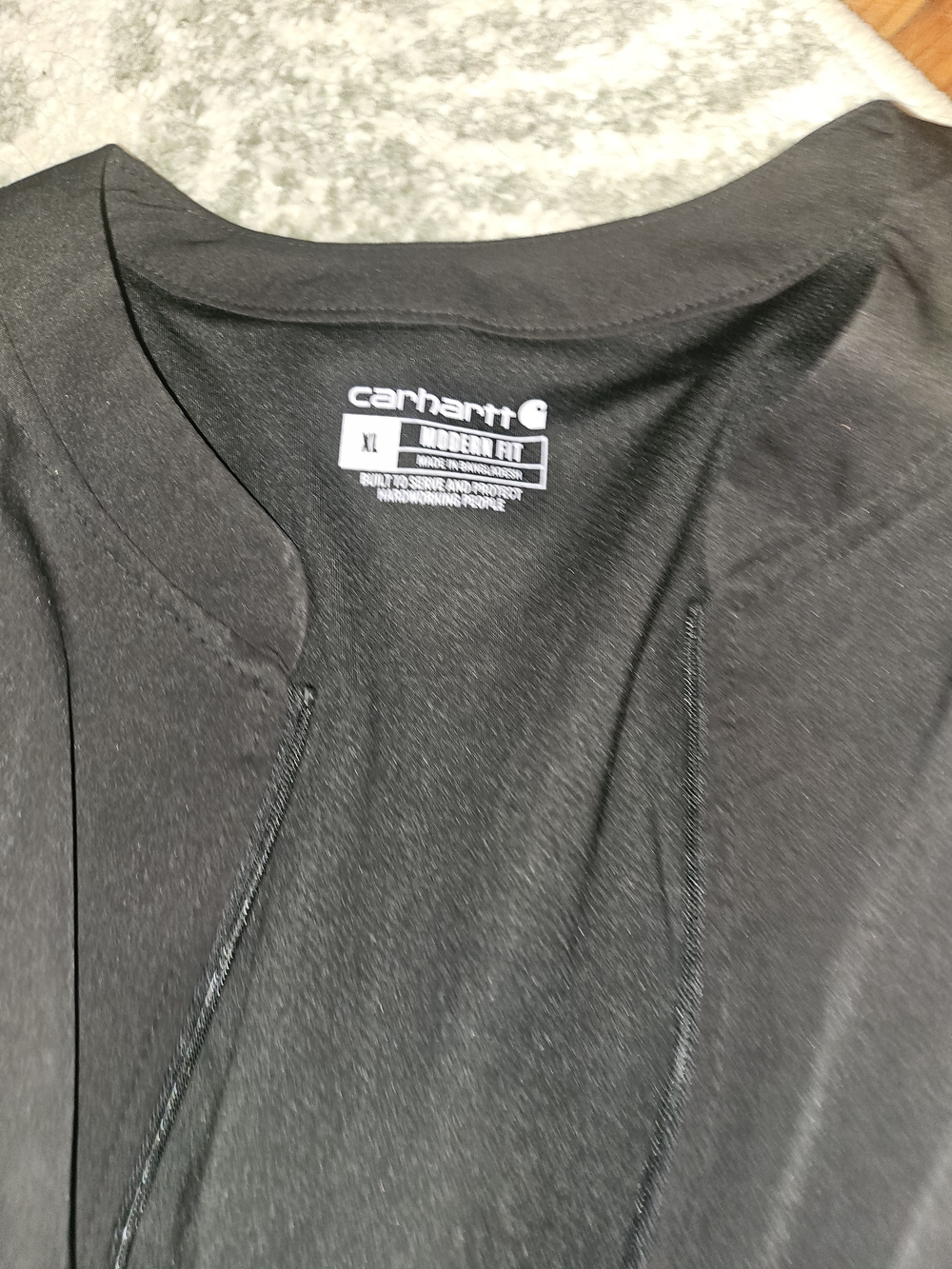 Carhartt Black Modern Fit Top - XL